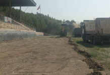 KARAYILAN FUTBOL SAHASINDA HUMMALI ÇALIŞMA