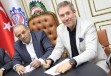 MMK METALURJİDE SÖZLEŞME SEVİNCi…